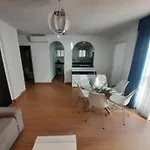 2 Bedroom With Pool And Barbecue *