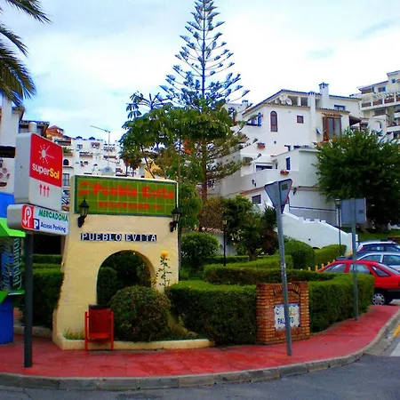 Apartment 2 Bedroom With Pool And Barbecue Benalmadena