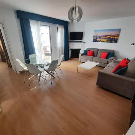 2 Bedroom With Pool And Barbecue Apartment Benalmadena